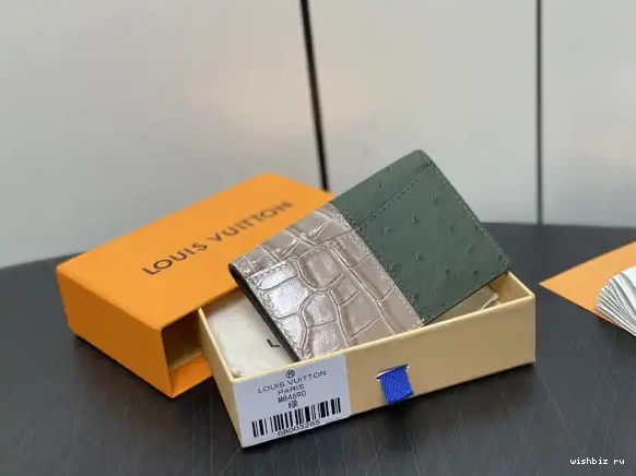 WIS VUITTON Pocket Organizer-7.5*11.1*1 cm LOUIS 0427